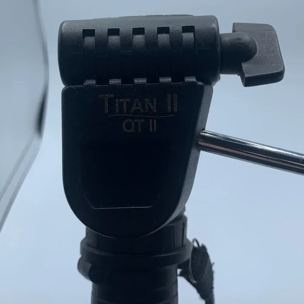 Heavy Duty Camera Monopod Quantaray Titan II Adjustable Aluminum w Grip Strap